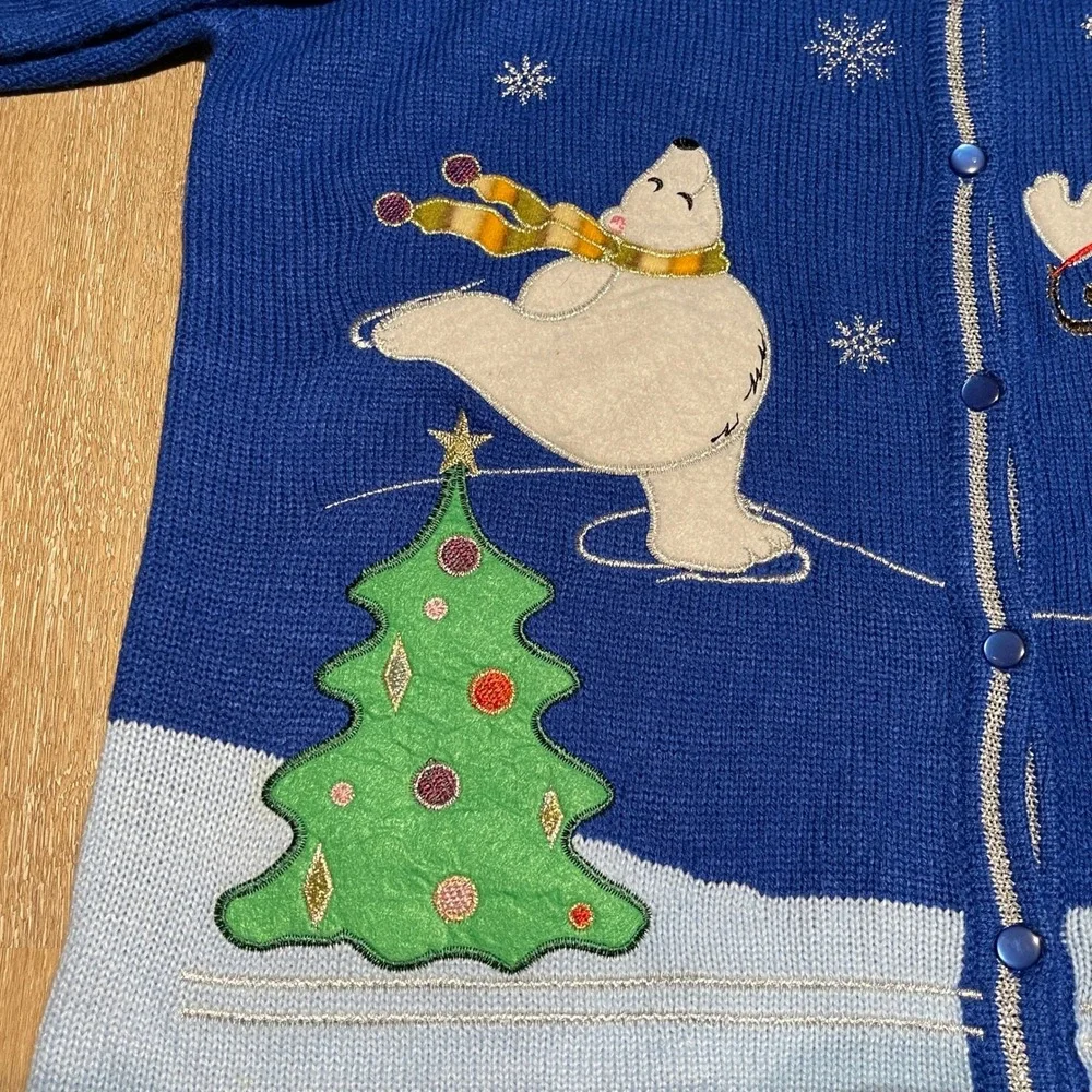 Vintage‎ Winter Scene Polar Bear Ugly Christmas Cardigan Sweater L Large EUC